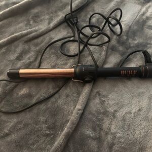 Hot tools curling iron